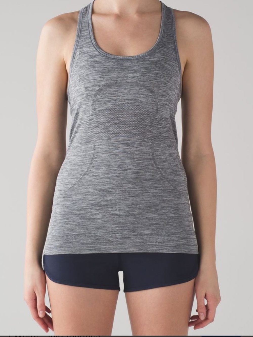 Lululemon🧘Women's Grey Swiftly Tech Racerback Tank / S/M / In Great Condition